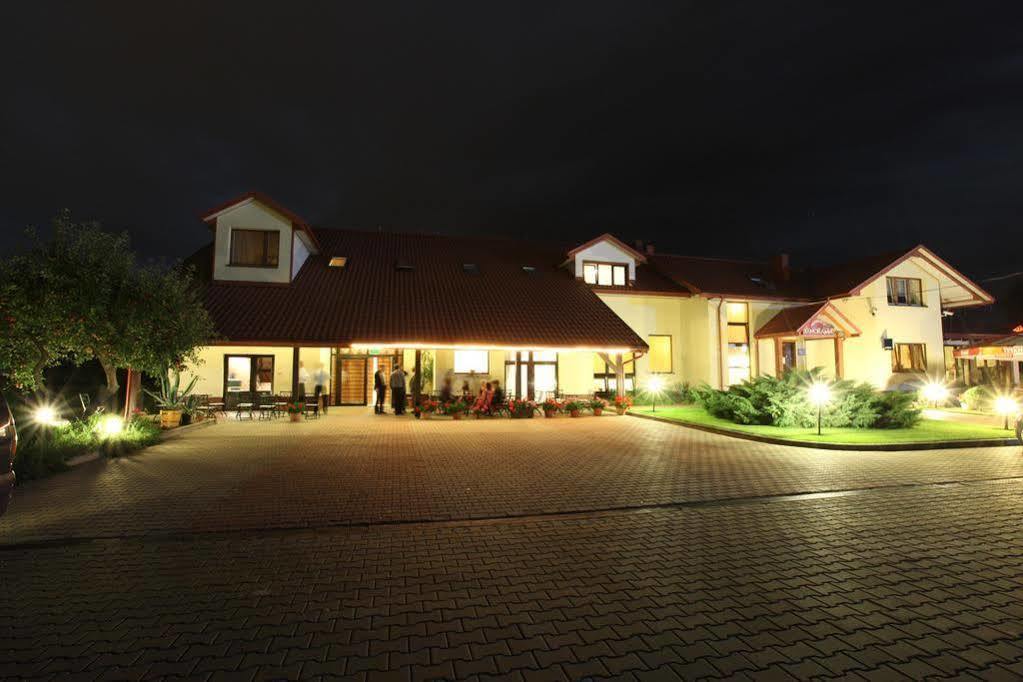 Hotel Panorama Ostrowiec Świetokrzyski Exterior foto